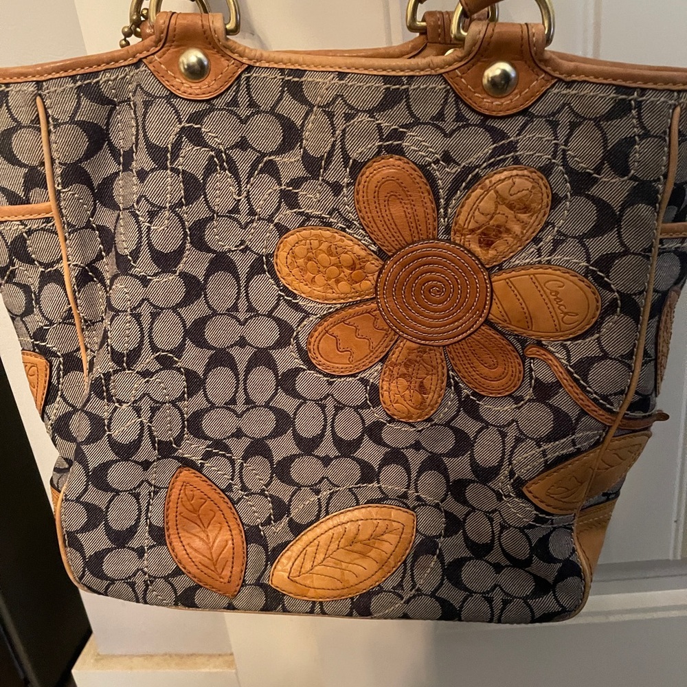 Designer Floral Embroidered Tote Bag - Tan and Gray